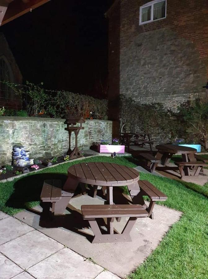 The Bucks Head Bed and Breakfast Church Stretton Exteriör bild