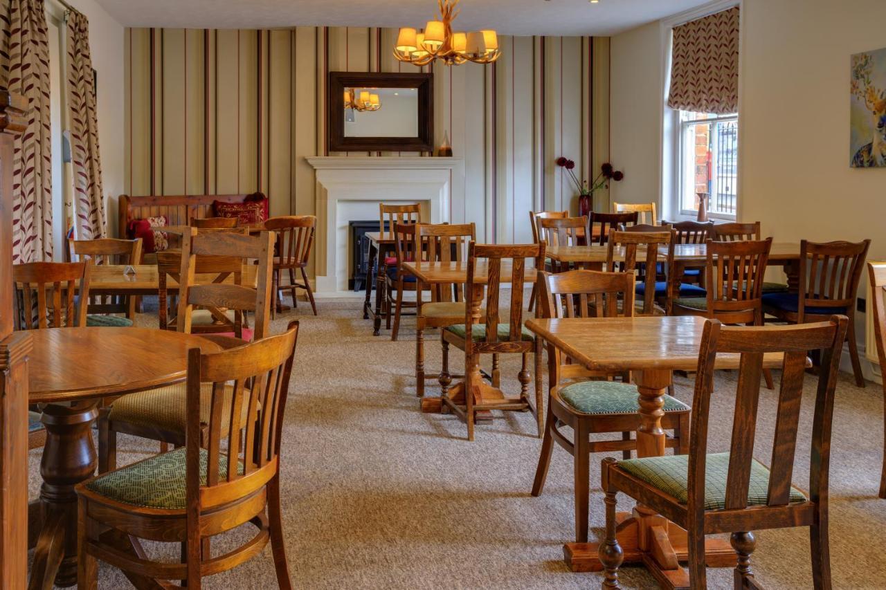 The Bucks Head Bed and Breakfast Church Stretton Exteriör bild